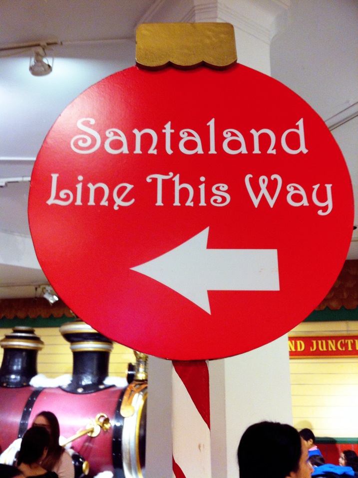 ‘Macy’s Santa Land’