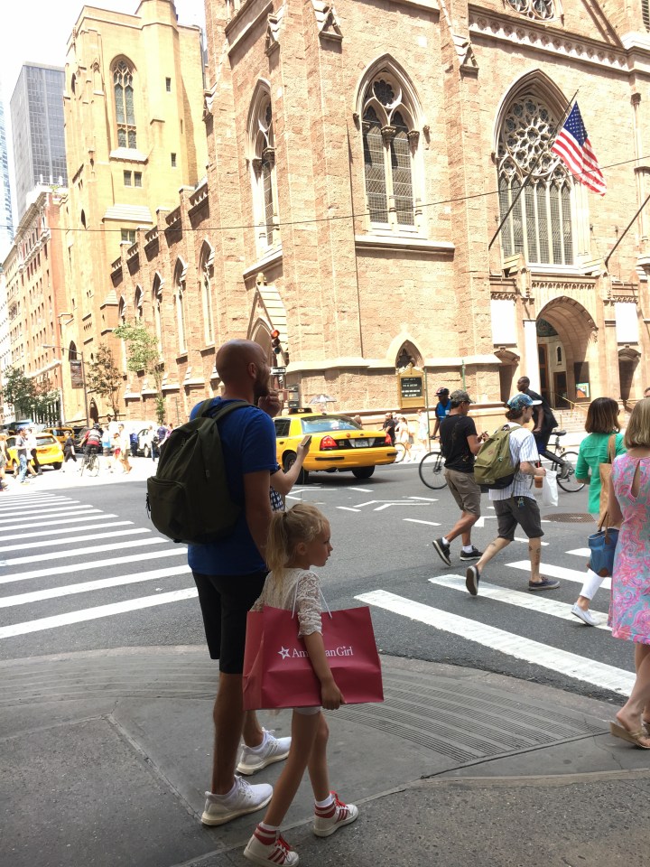 2EAC6F8C-FB6F-4911-83E1-B791E2DFF196